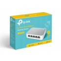 TP-LINK 5-Port 10/100 Switch Desktop 9.0VDC/0.6A